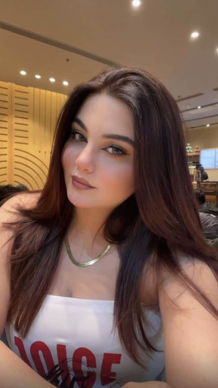 Book Girl For Night Online — authentic candid-style preview photo — booking in Pakistan — gallery 12/20 — asset 30